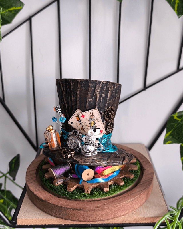 Wonderland - Chapeau fou