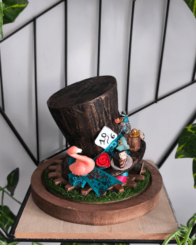 Wonderland - Chapeau fou