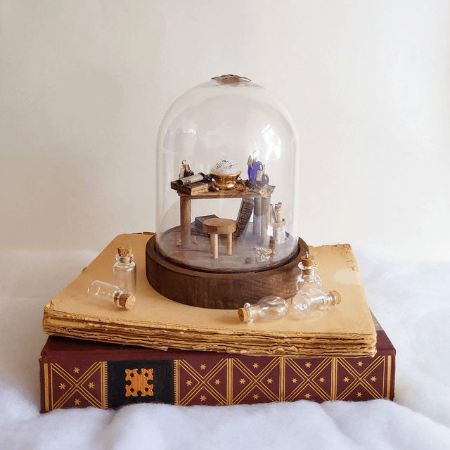 Table de Potions magiques -Luna